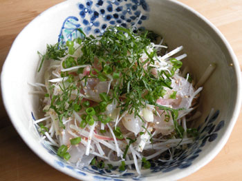 鯛の韓国風香味野菜和え(file349)